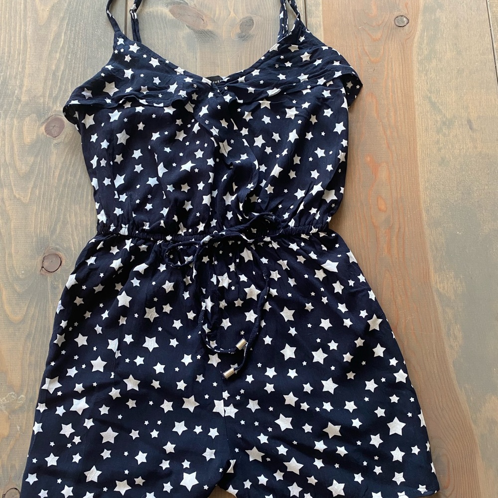 Romper - Picture 2 of 3